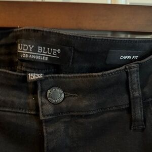 Judy Blue Black Capri Fit Denim